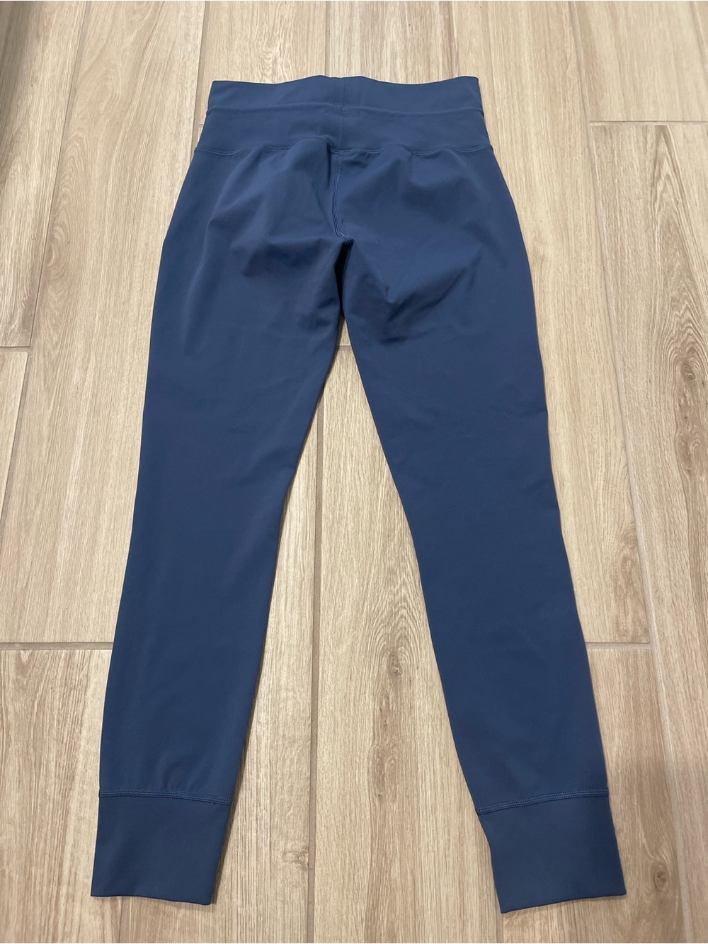 Vuori Daily High Rise Leggings 7/8 in Azure Blue Sz M VW323 - Picture 4 of 9